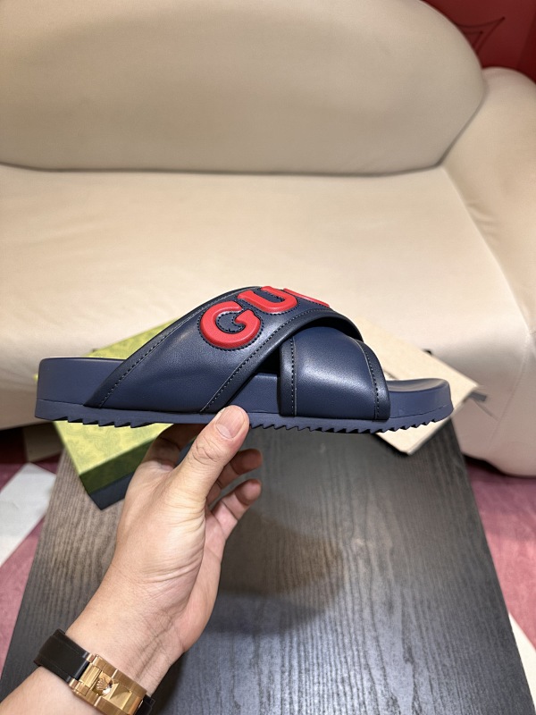 GUCCI SHOES (145)