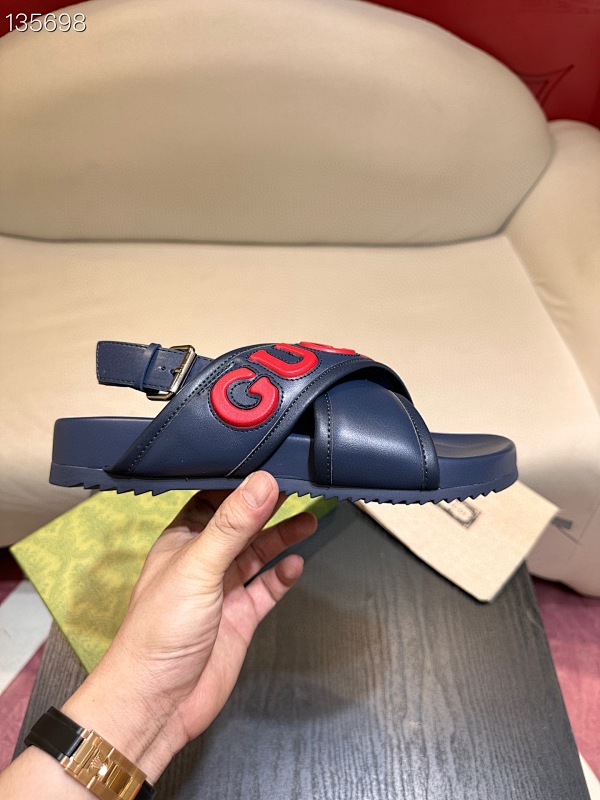 GUCCI SHOES (149)