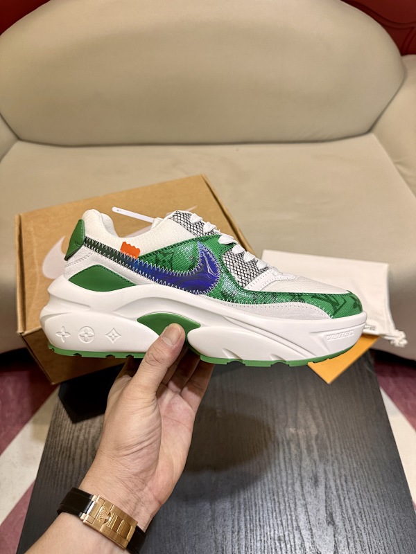 LOUIS VUITTON SKATE TRAINER (264)