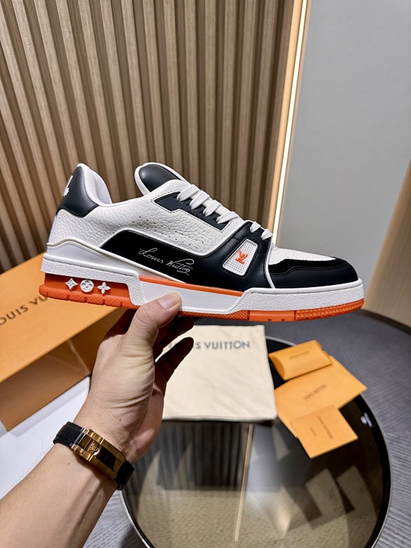 LOUIS VUITTON SKATE TRAINER (43)