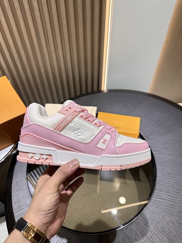 LOUIS VUITTON SKATE TRAINER (48)