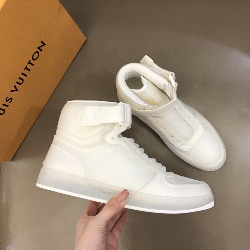 LOUIS VUITTON Loui Vuitton x Nike Sneakers