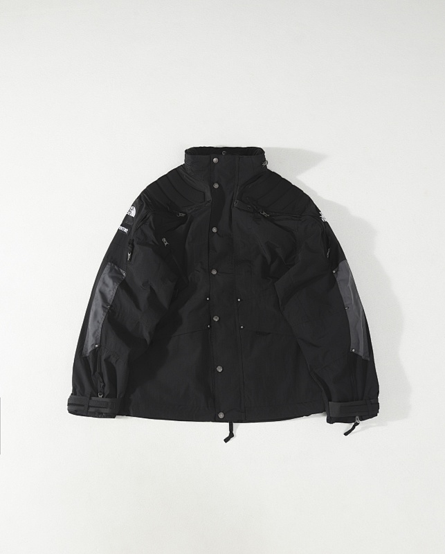 SUPREME (411)
