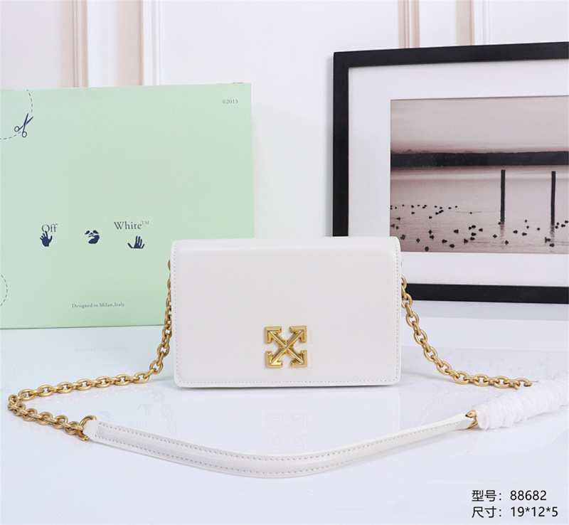 OFF WHITE (649)