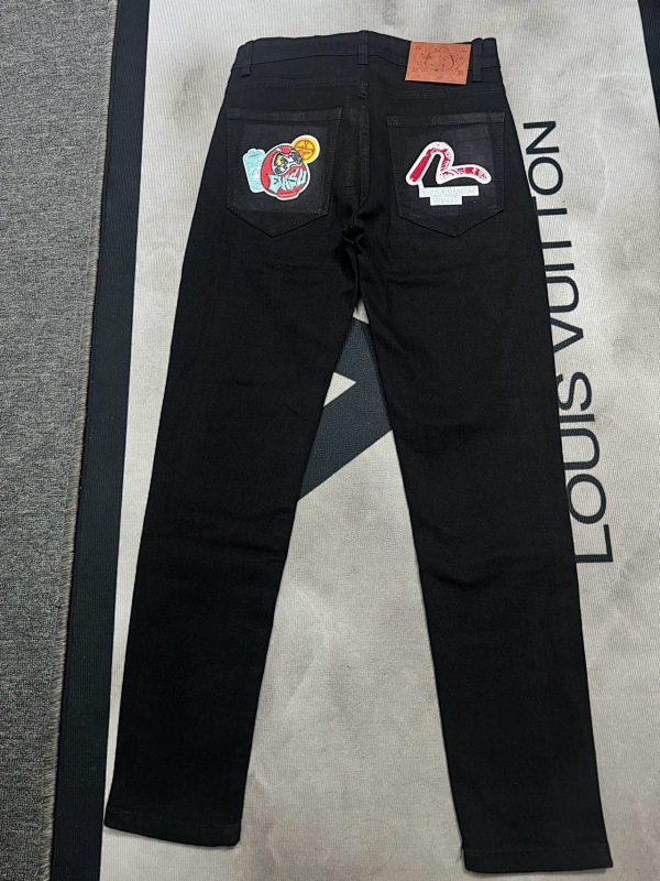 EVISU (237)