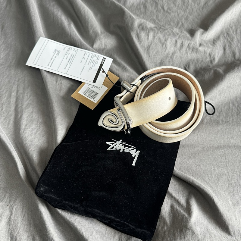 STUSSY (20)