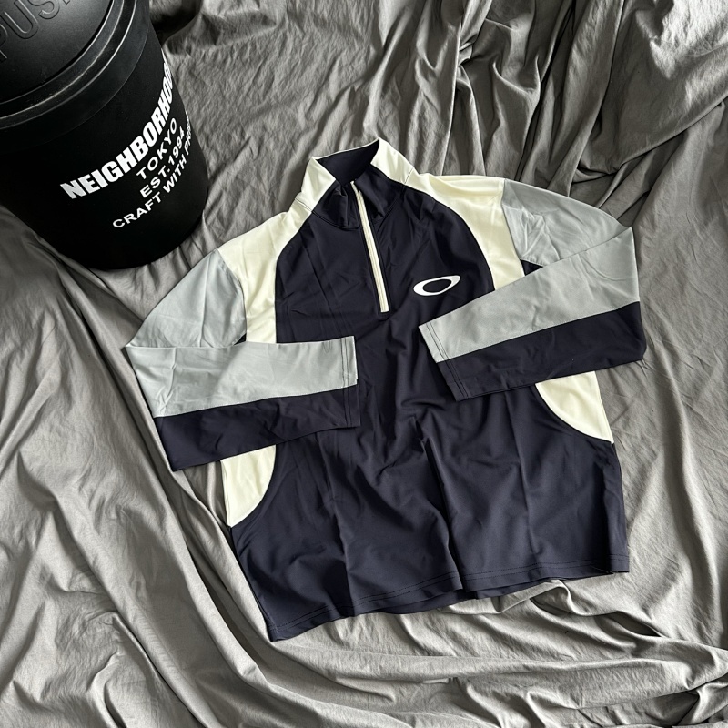 OAKLEY JACKETS