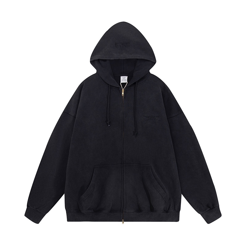 VETEMENTS (79)