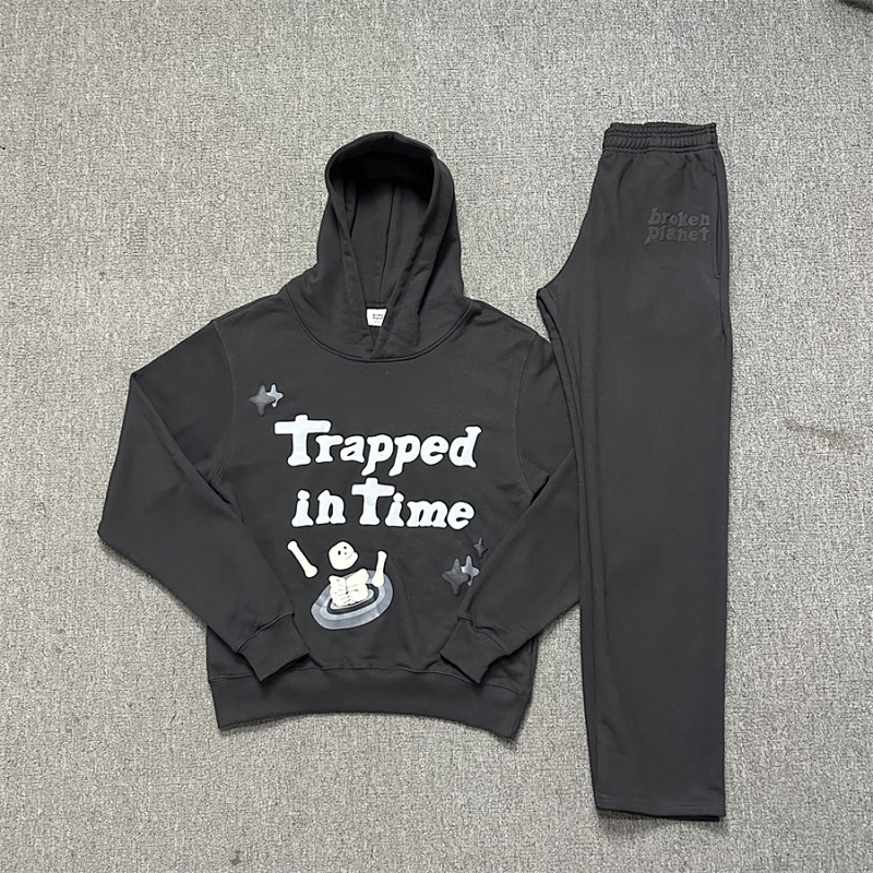 BROKEN PLANET TRACKSUITS (3)