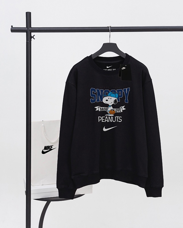 NIKE SNEAKERS (36)