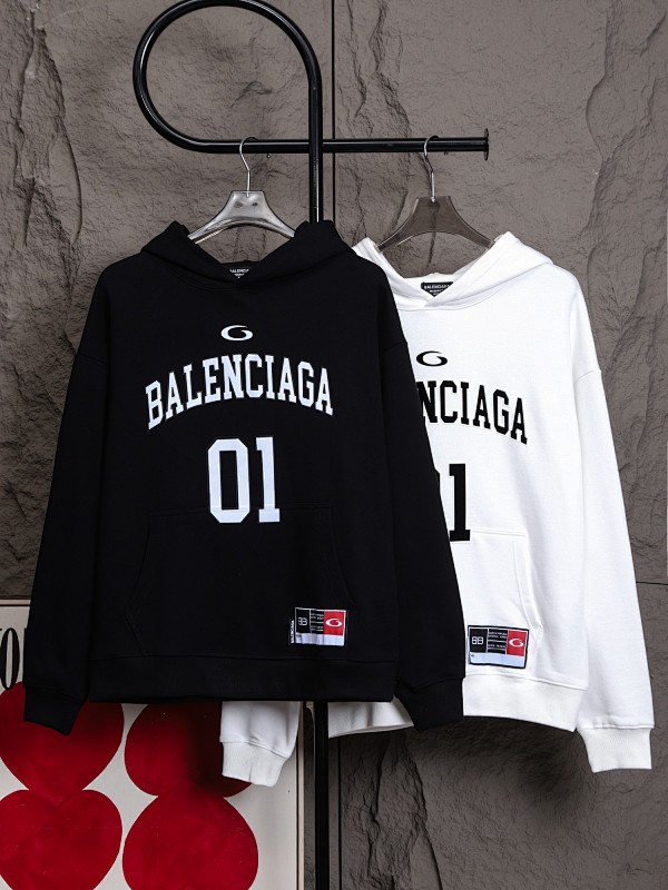 BALENCIAGA (453)
