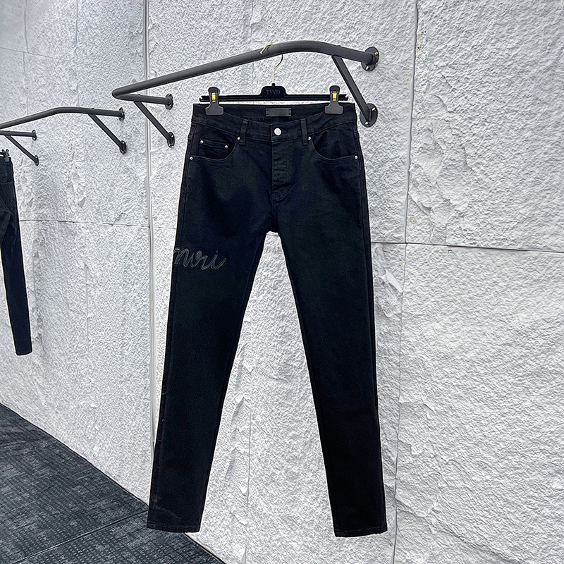 AMIRI (273)