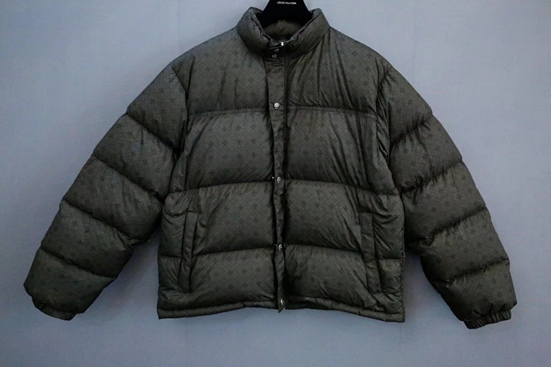CHROME HEARTS (644)
