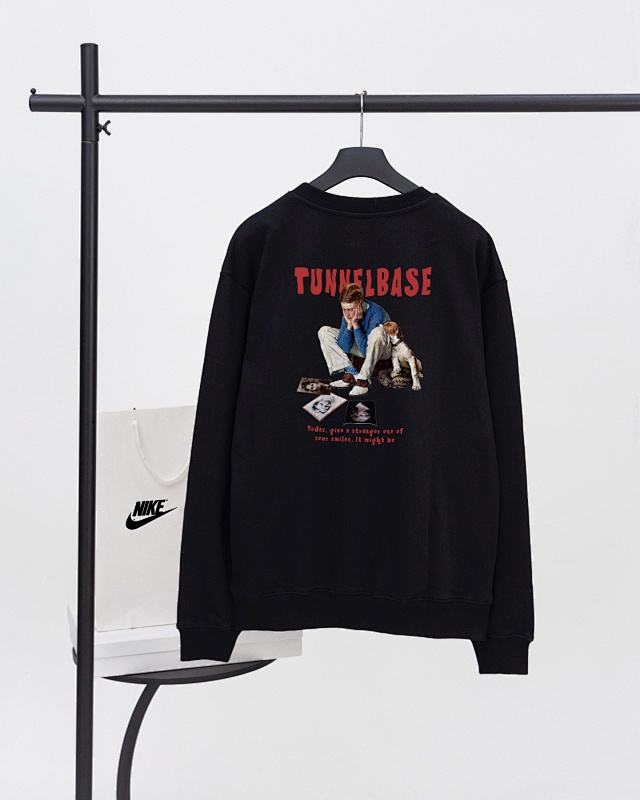 NIKE SNEAKERS (32)