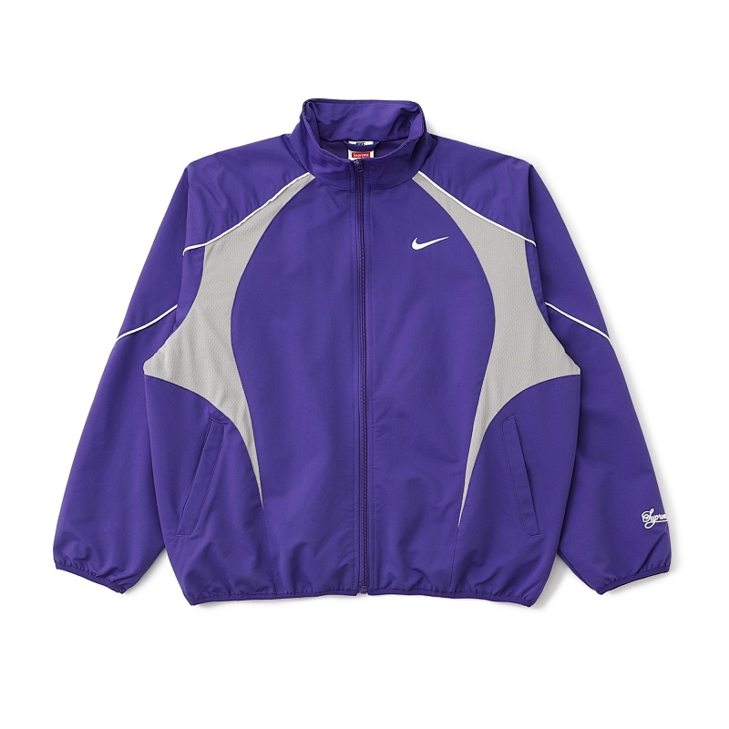SUPREME (366)