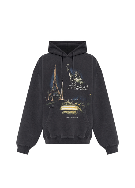 VETEMENTS (30)