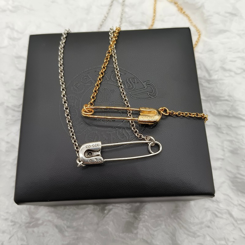 CHROME HEARTS (55)