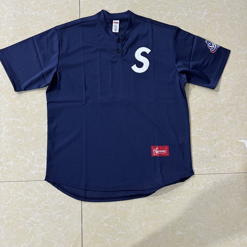 SUPREME (100)