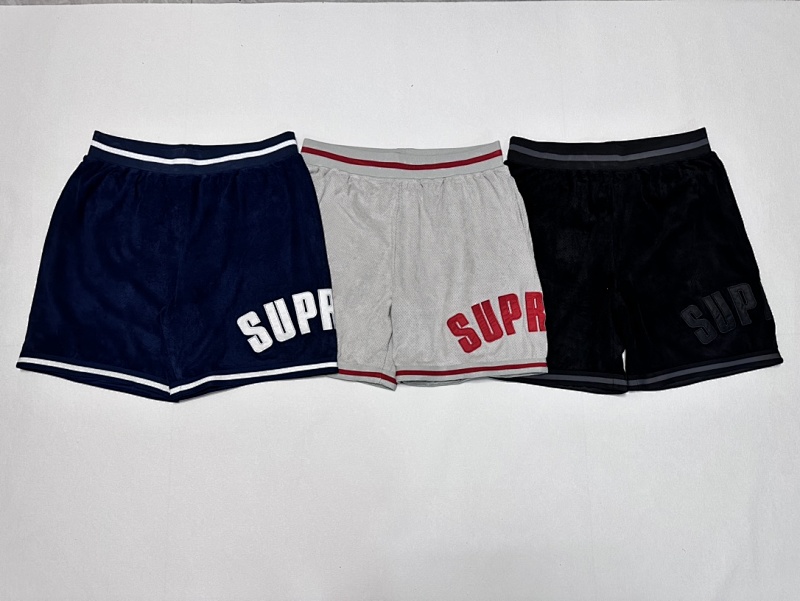 SUPREME SHORTS (2)