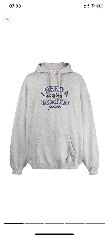 VETEMENTS (271)