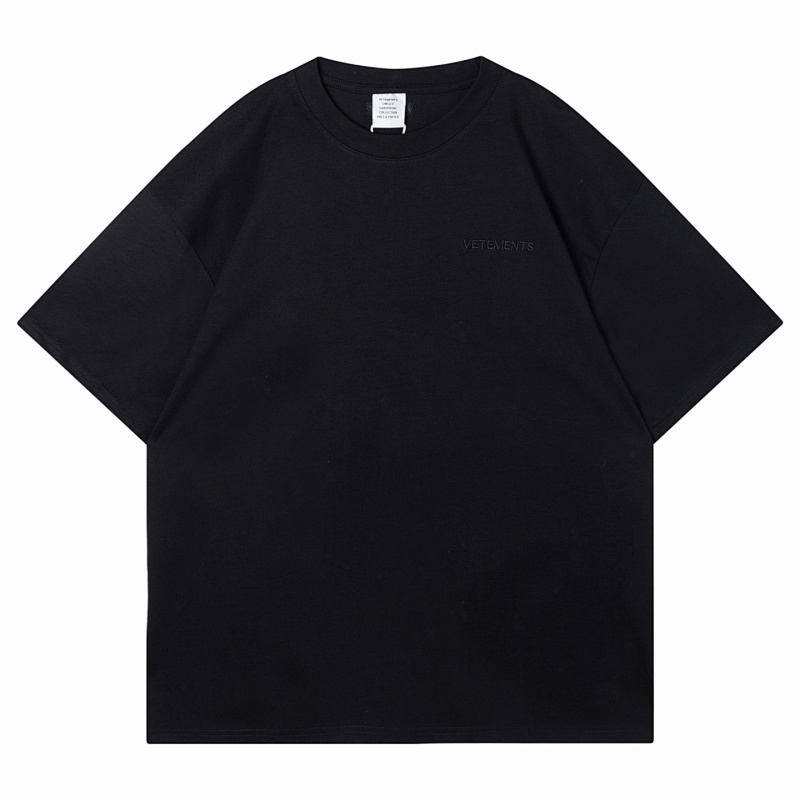 VETEMENTS (10)