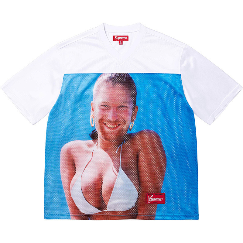 SUPREME (344)