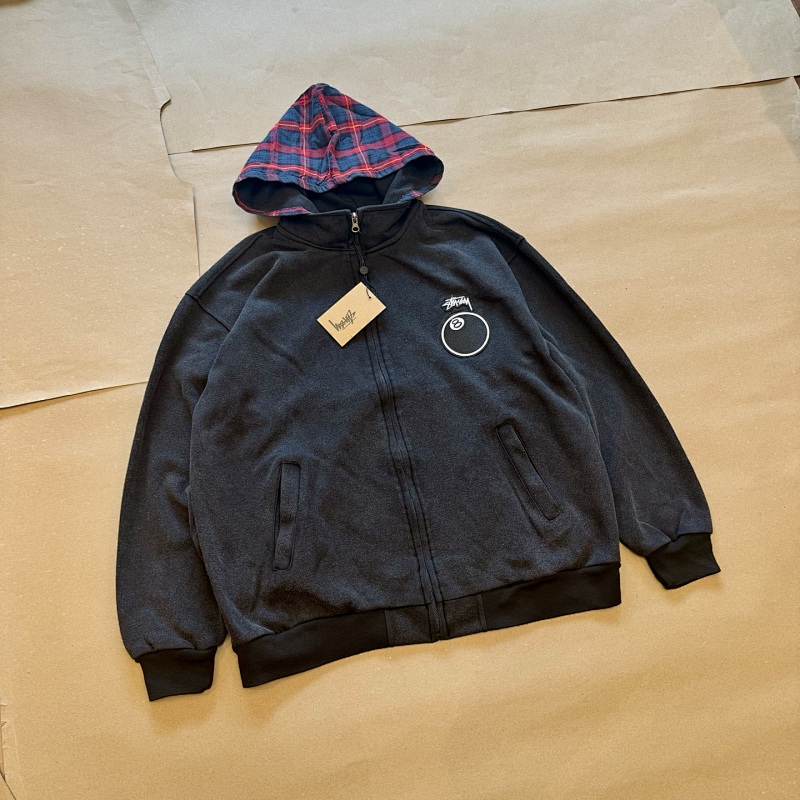 STUSSY (342)