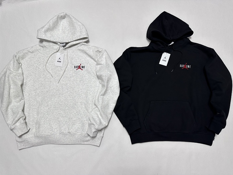 SUPREME (438)