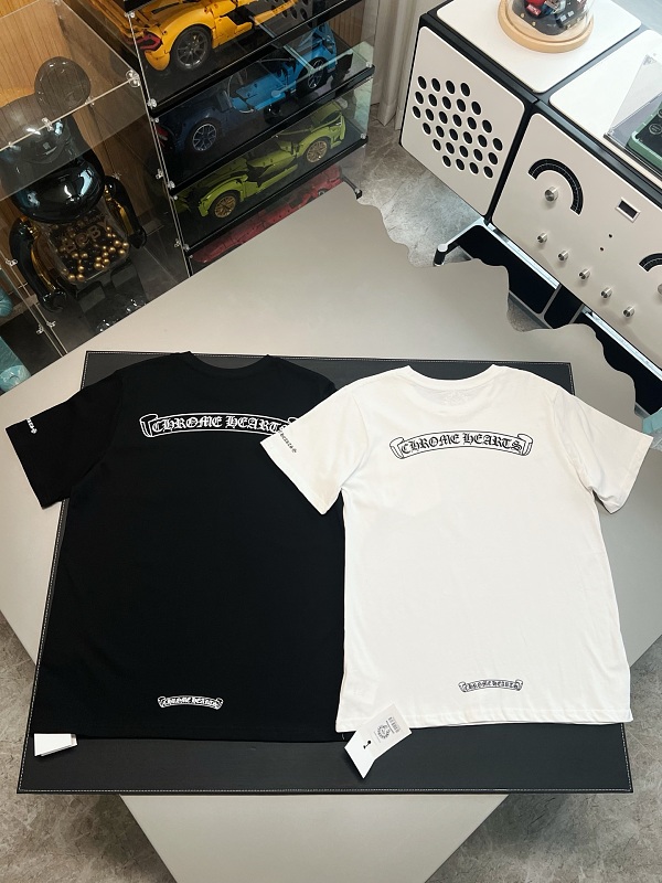 CHROME HEARTS (74)