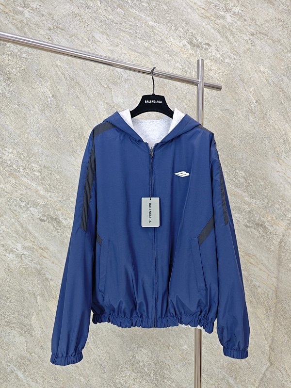 BALENCIAGA (388)