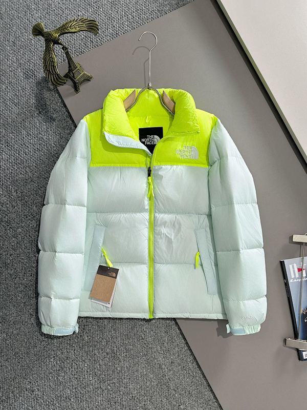 TNF PUFFERS (40)