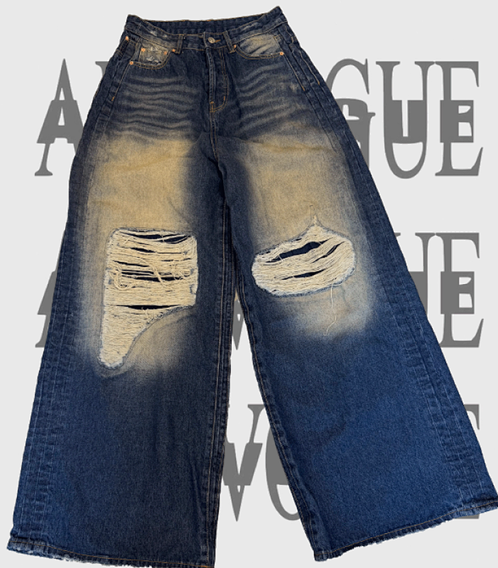 VETEMENTS (152)