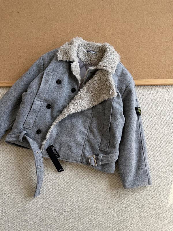 STONE ISLAND JACKETS