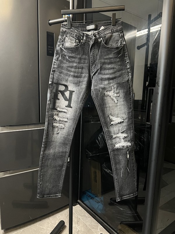 AMIRI (105)