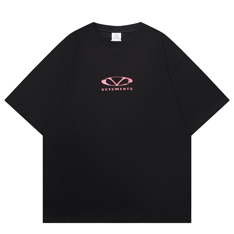 VETEMENTS (194)