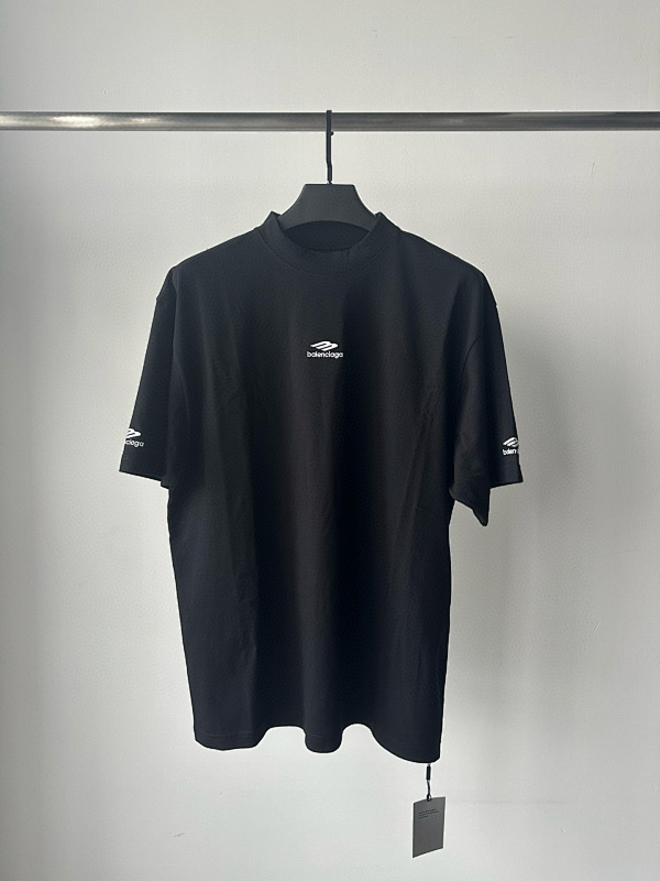 BALENCIAGA (569)