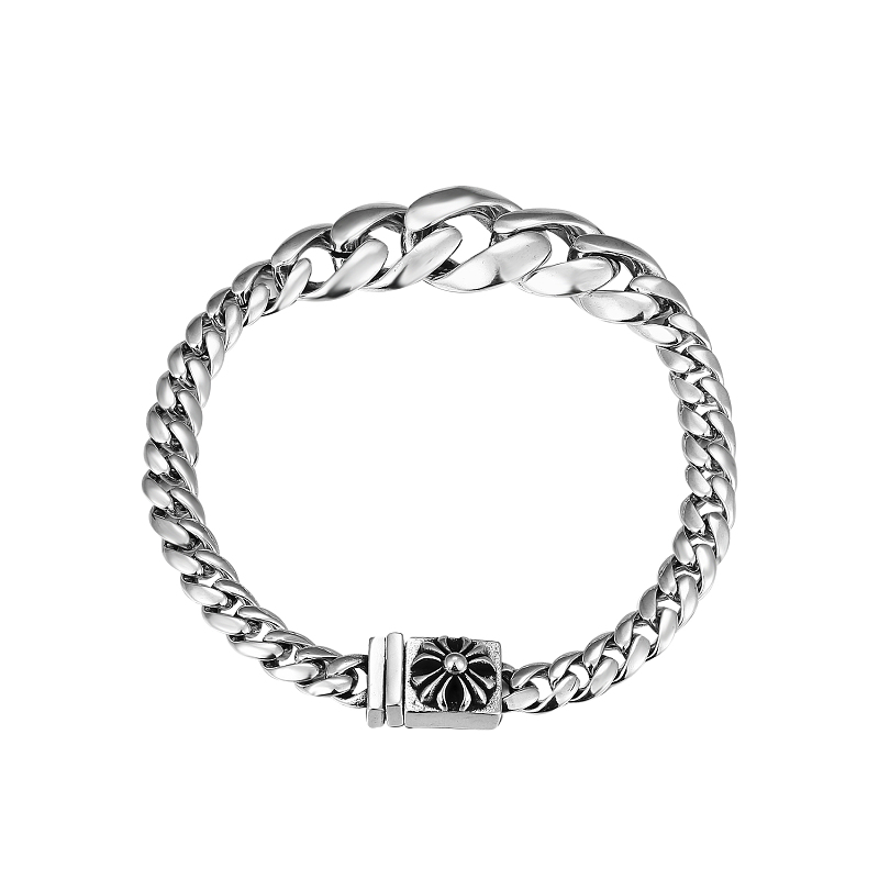CHROME HEARTS (48)