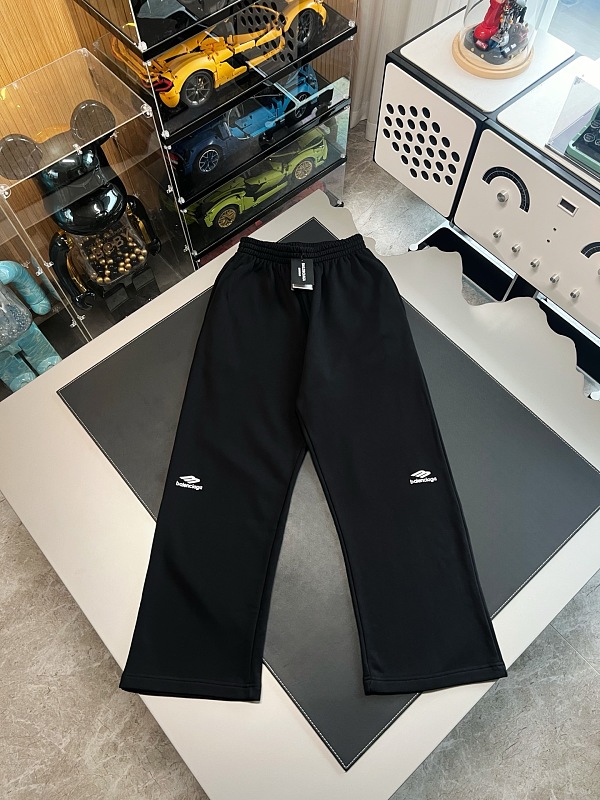 BALENCIAGA (12)