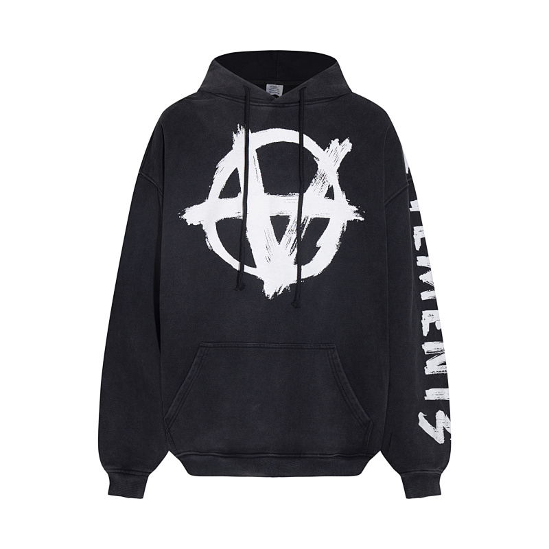 VETEMENTS (259)