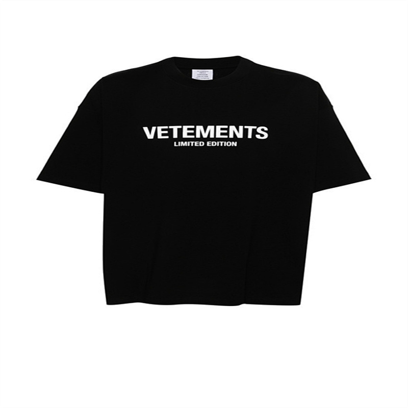 VETEMENTS (350)