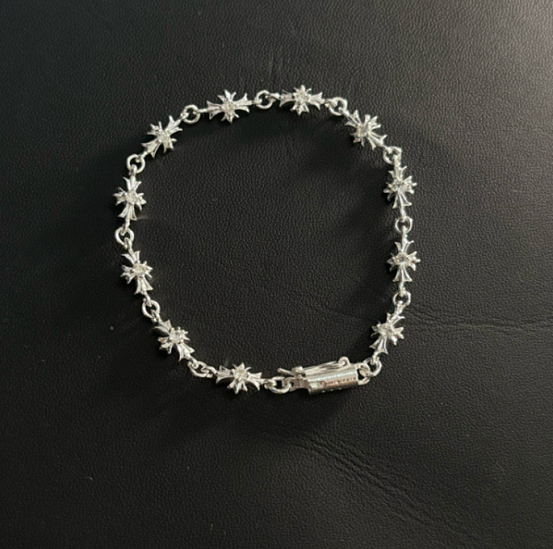 CHROME HEARTS (285)