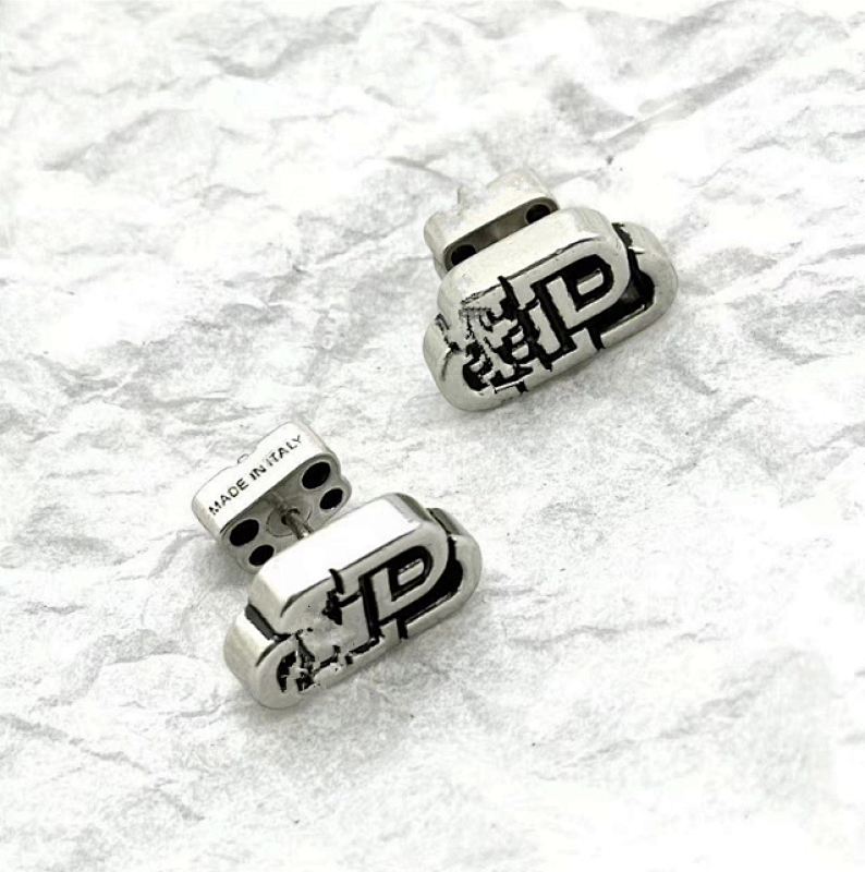 MAISON MARGIELA (11)