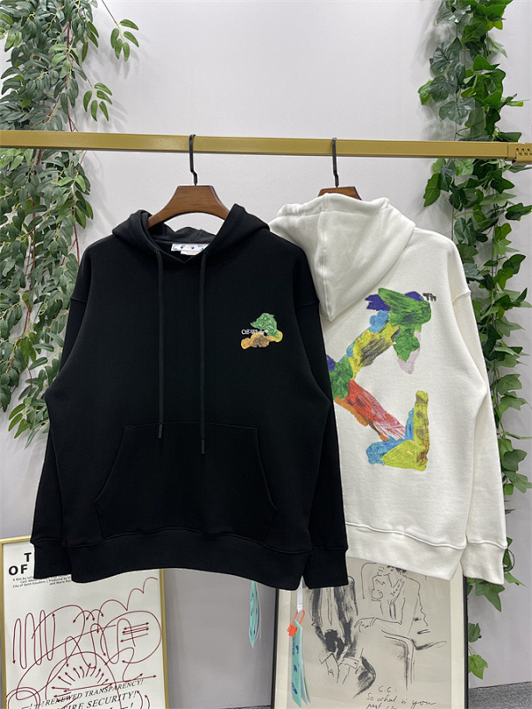 OFF WHITE (902)