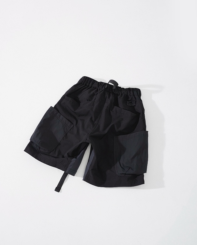 OAKLEY SHORTS (3)