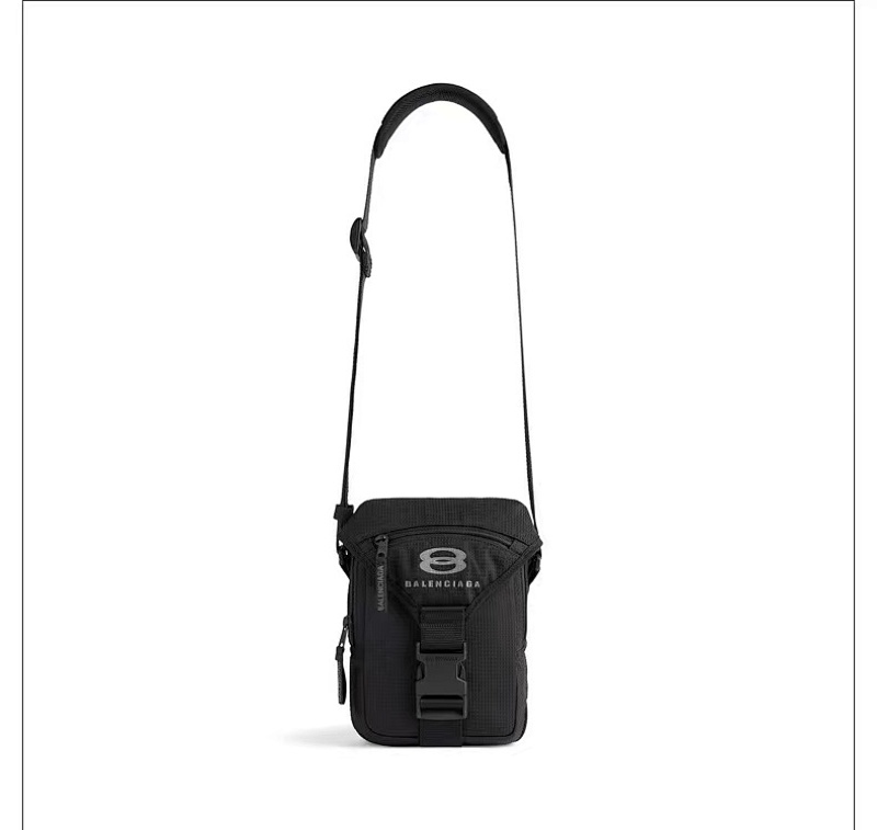 BALENCIAGA (687)