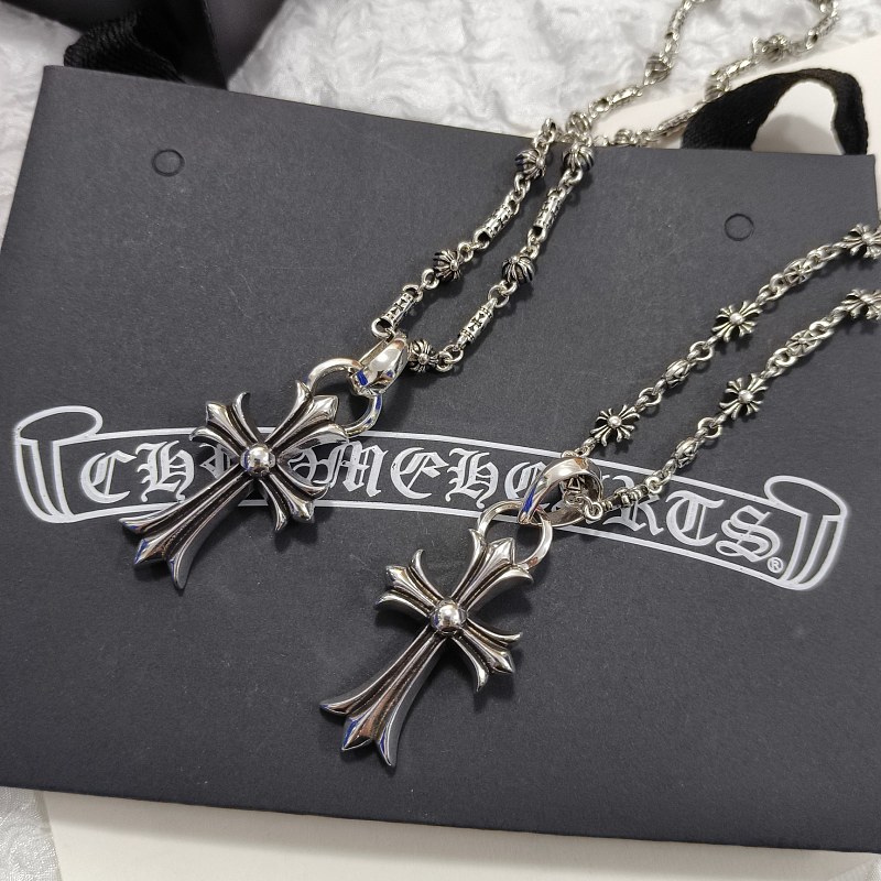 CHROME HEARTS (43)