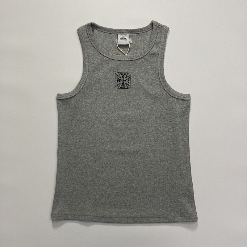 VETEMENTS (22)