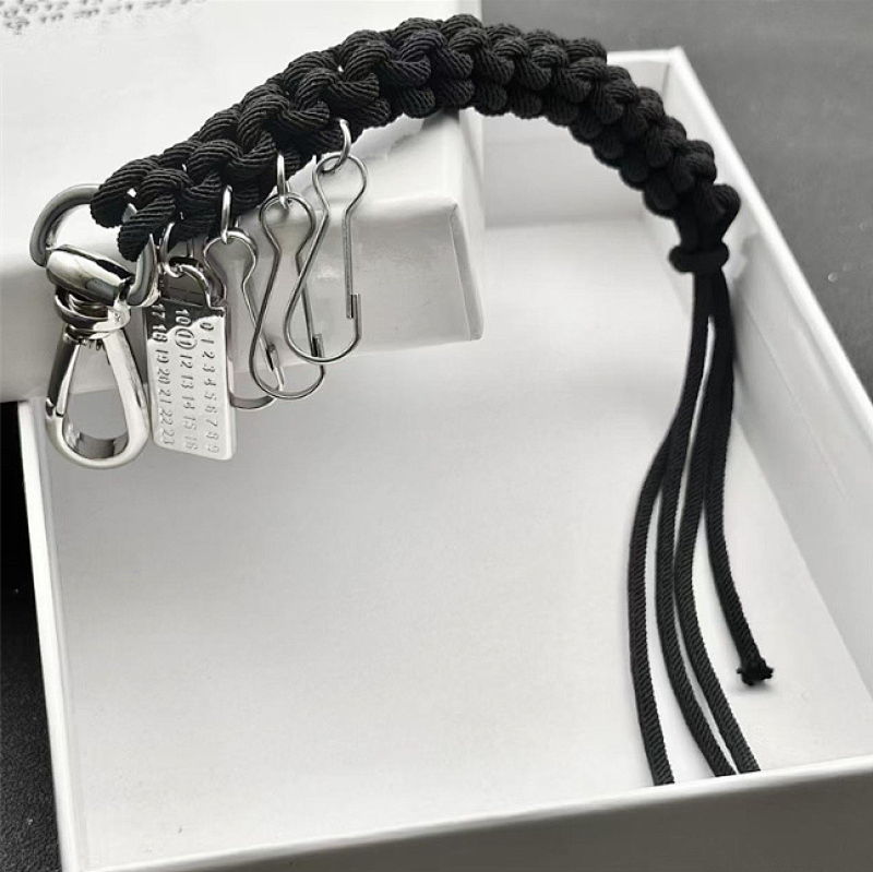 MAISON MARGIELA (110)