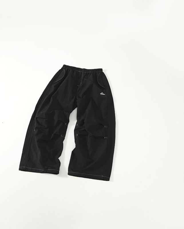 NIKE SNEAKERS (115)