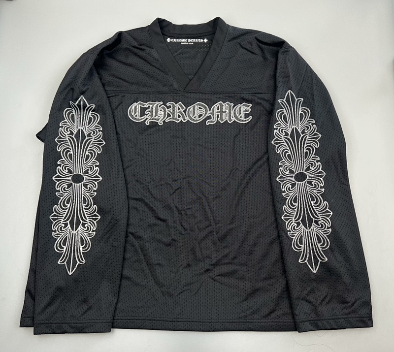 CHROME HEARTS (736)